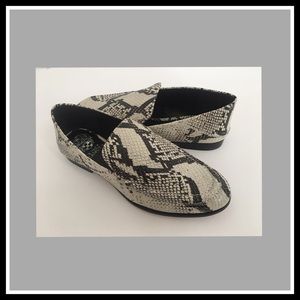 Women’s Snake Print Shoe Vince Camuto
